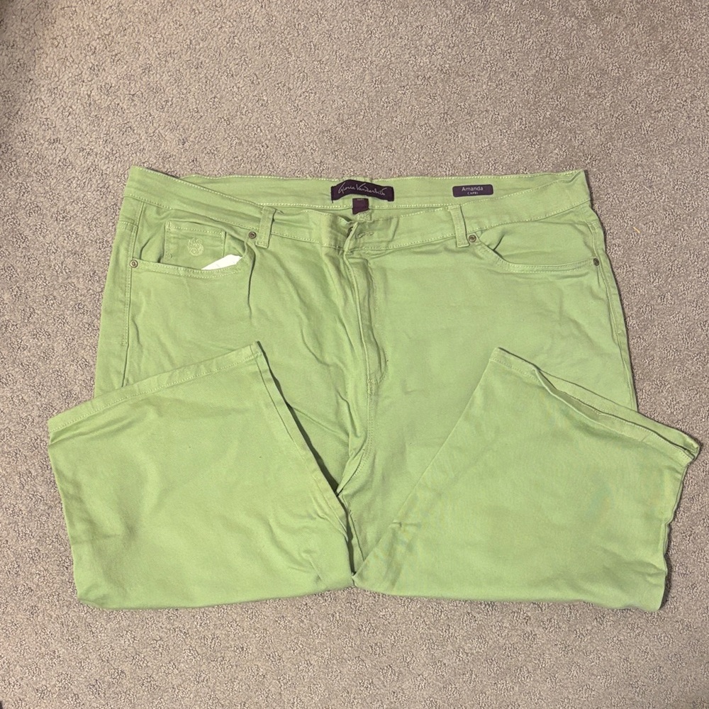 Gloria Vanderbilt Light Green Capri Jeans